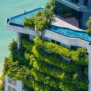 Hotel M
