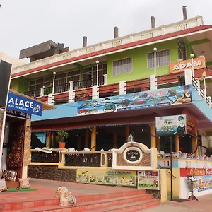 Resort Adam Beach Kovalam